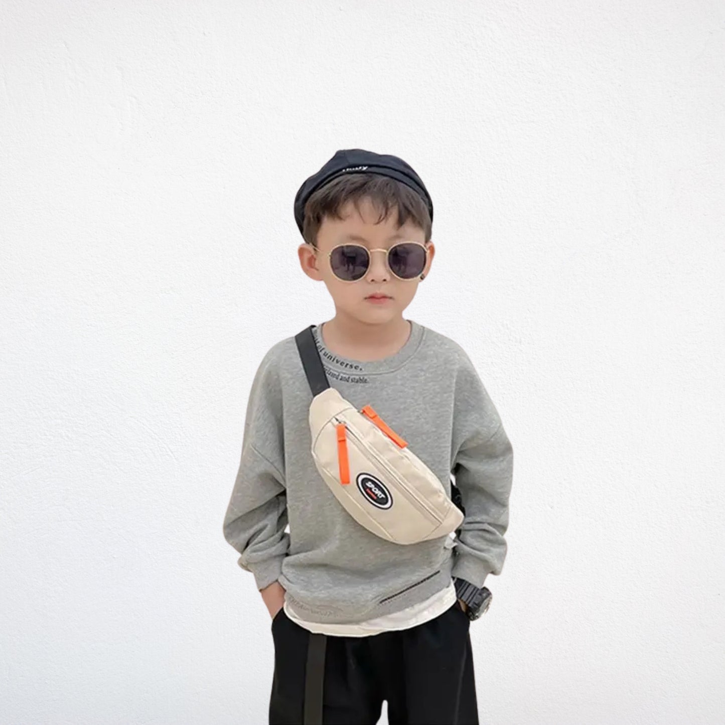 Sac Banane Enfant Garçon blanc porté