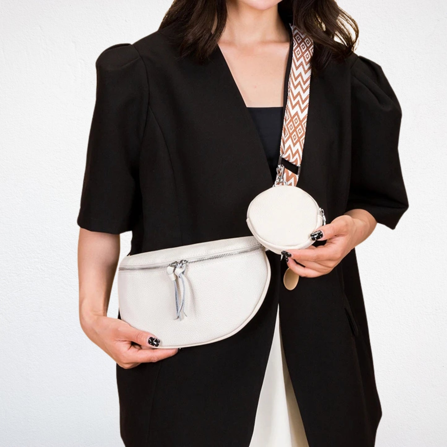 Sac Banane Femme Cuir Chic blanc porté