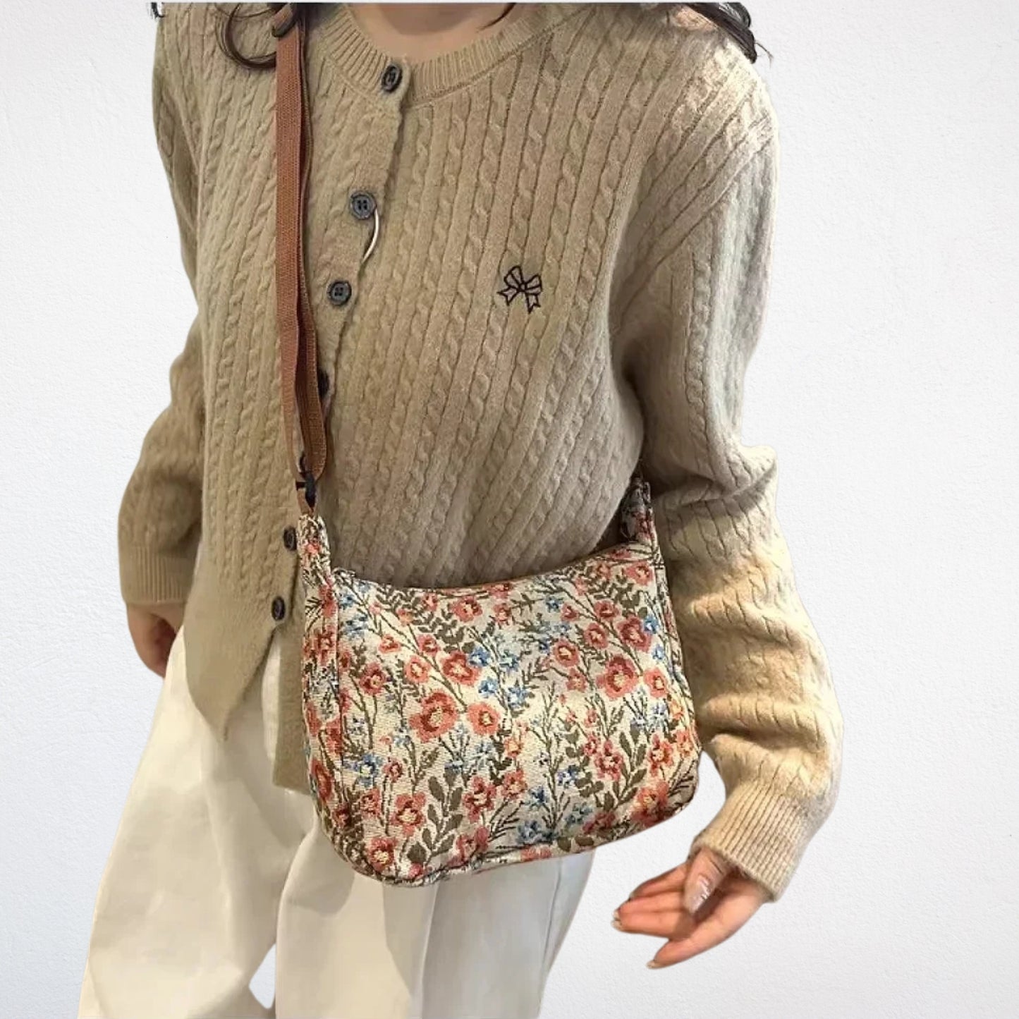Sac Bandouliere Leopard Femme marron porté