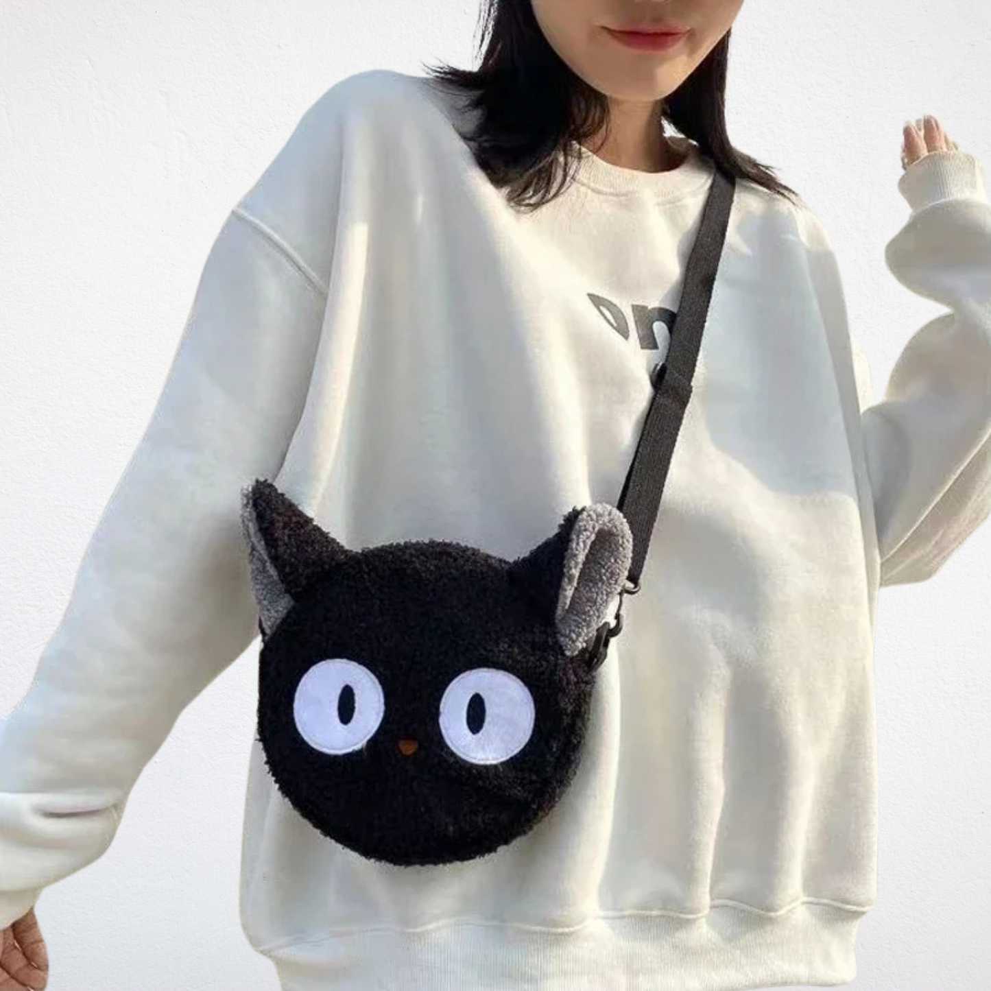 Sac Banane Kawaii noir porté