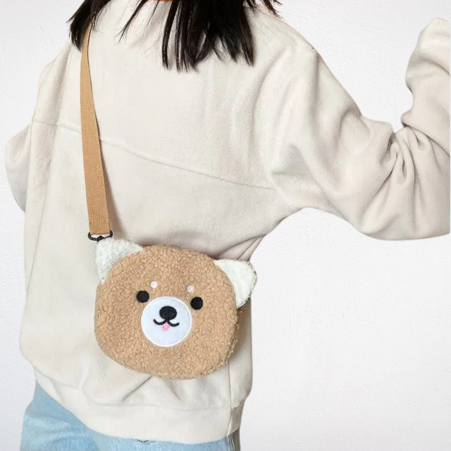 Sac Banane Kawaii kaki porté