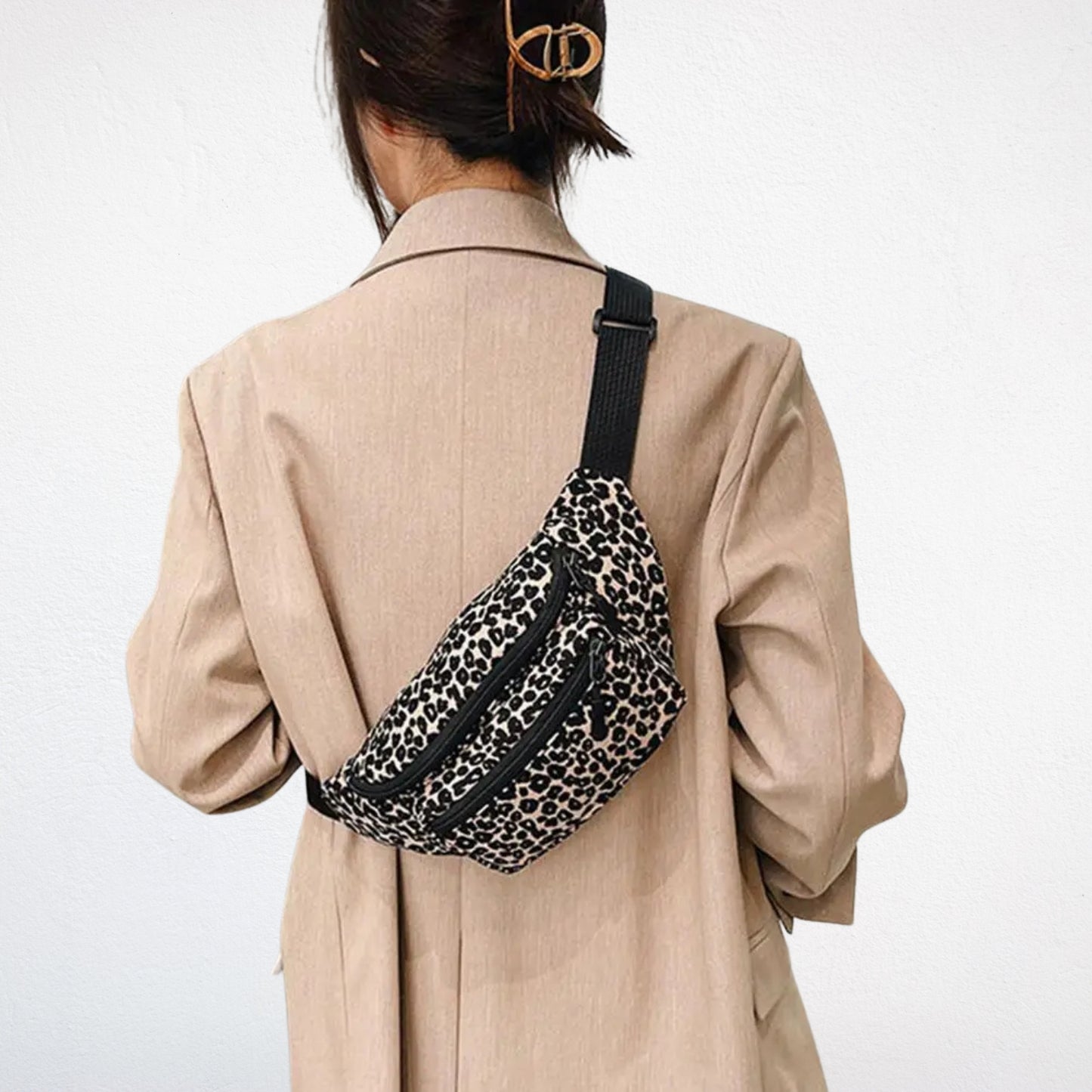 Sac Épaule Léopard marron porté