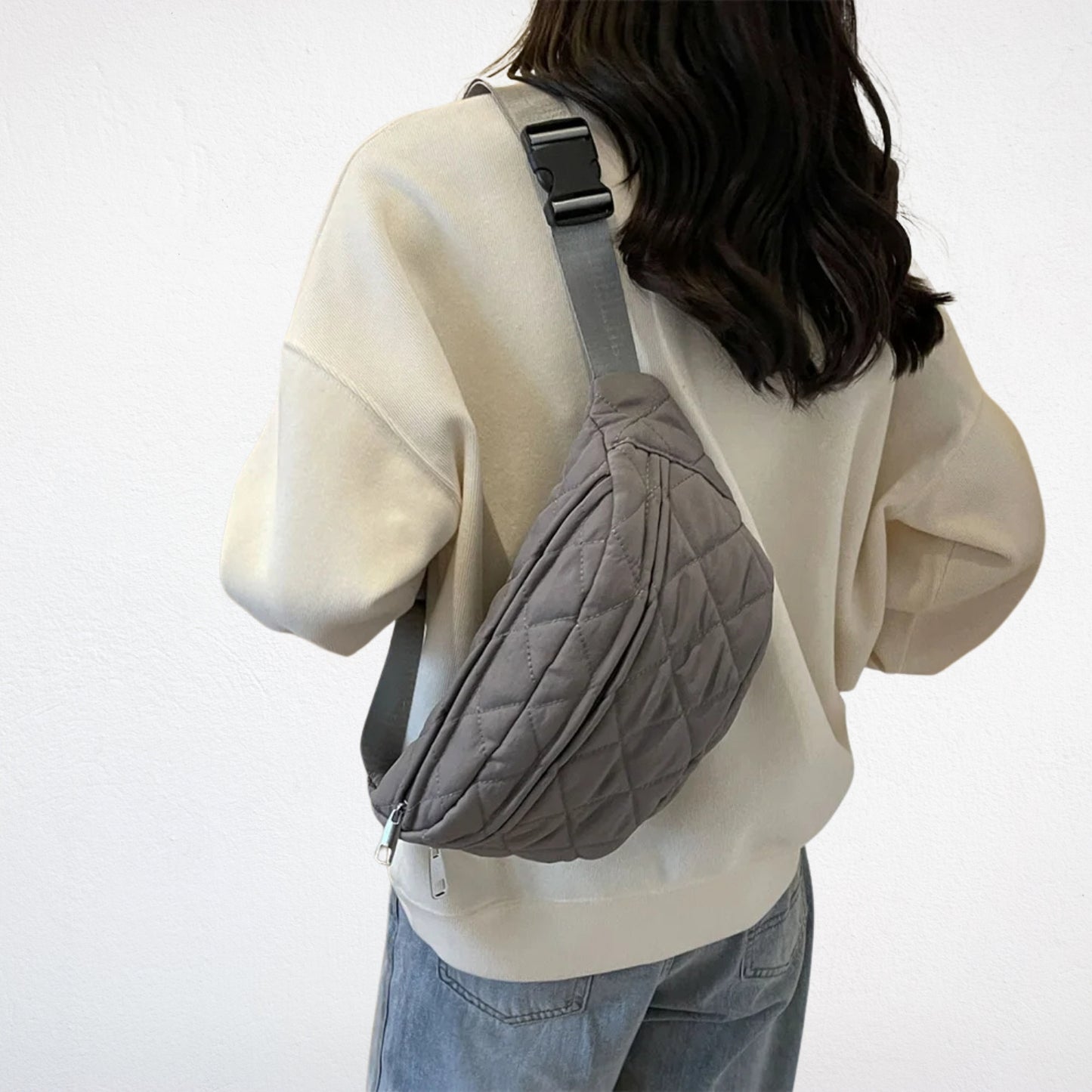 Sac Banane Coton gris porté