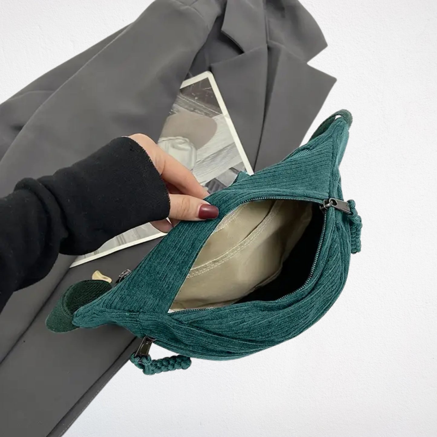 Sac Banane Velours Côtelé Vert ouvert