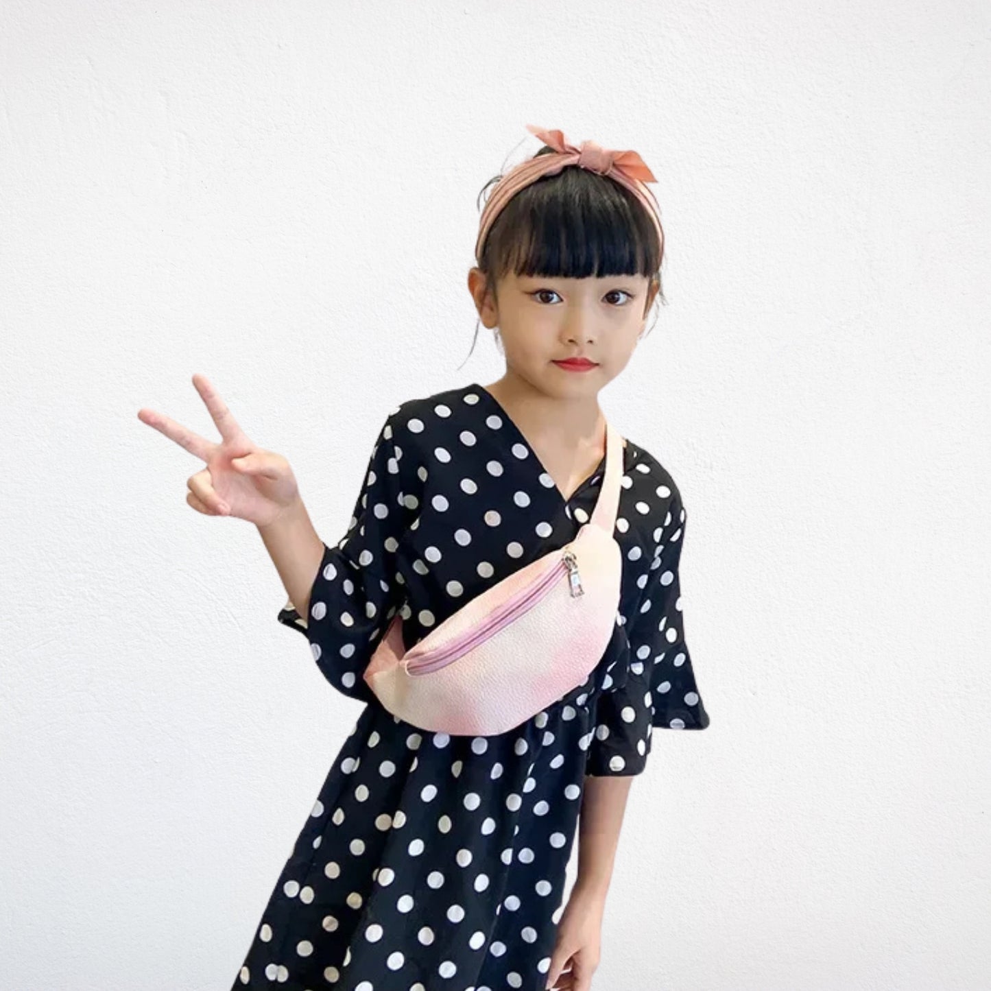 Sac Bandoulière Enfant Cuir rose clair porté