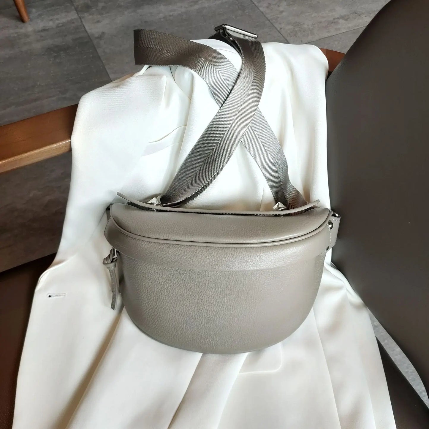 Sac En Cuir Bandouliere Femme gris
