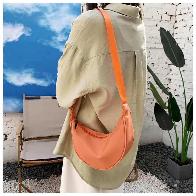 Sac Femme Porte Épaule orange porté