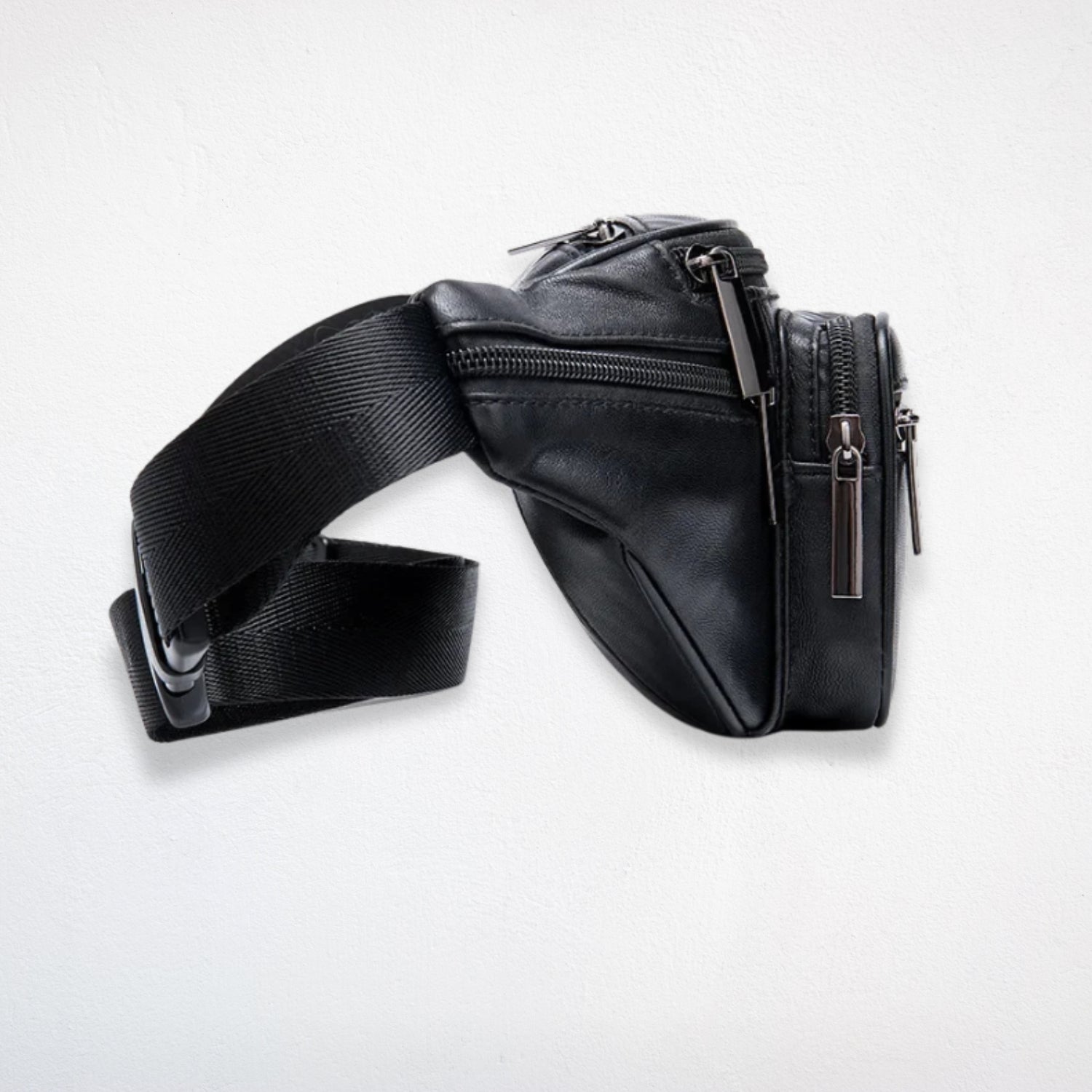 Sac De Taille Cuir noir côté