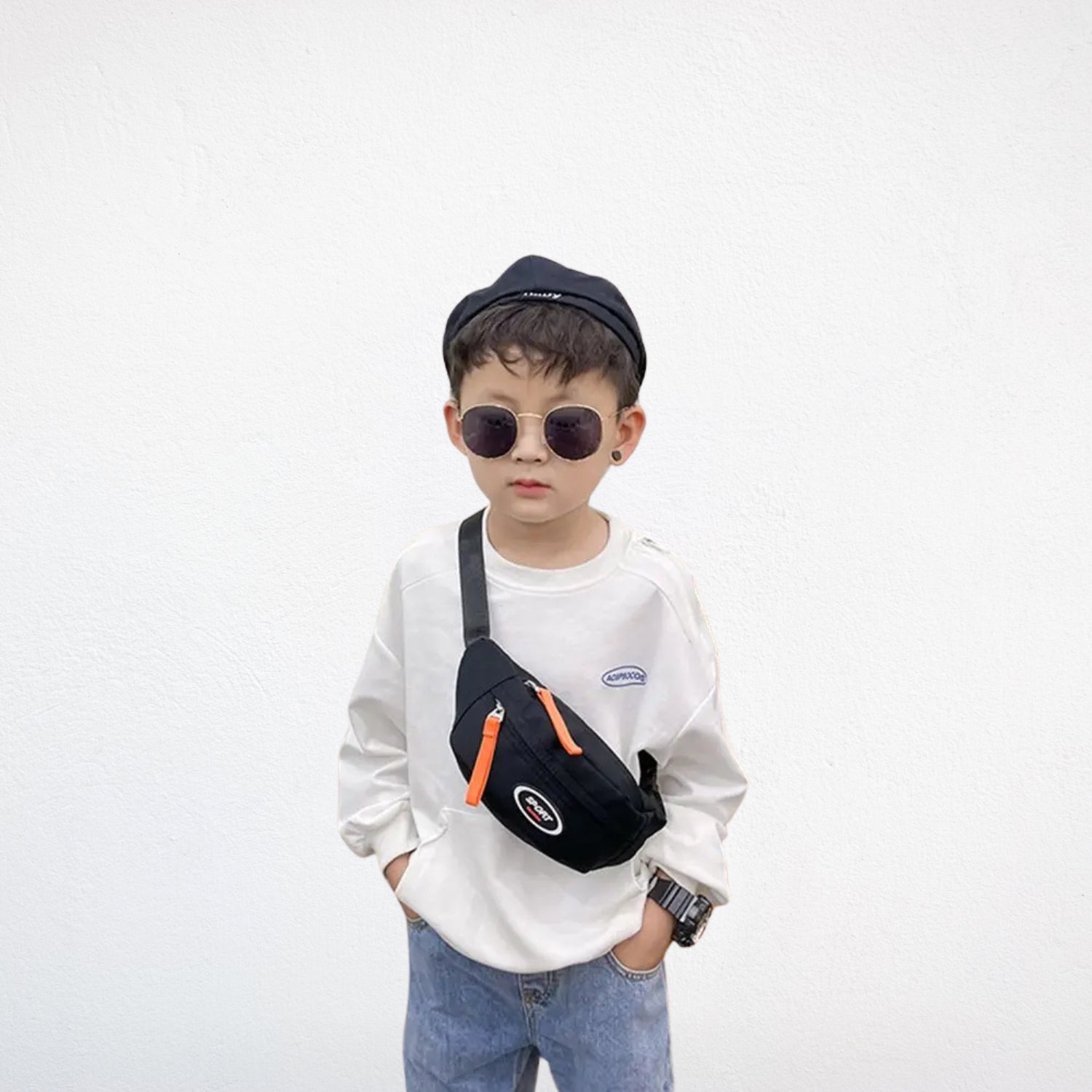 Sac Banane Enfant Garçon noir porté