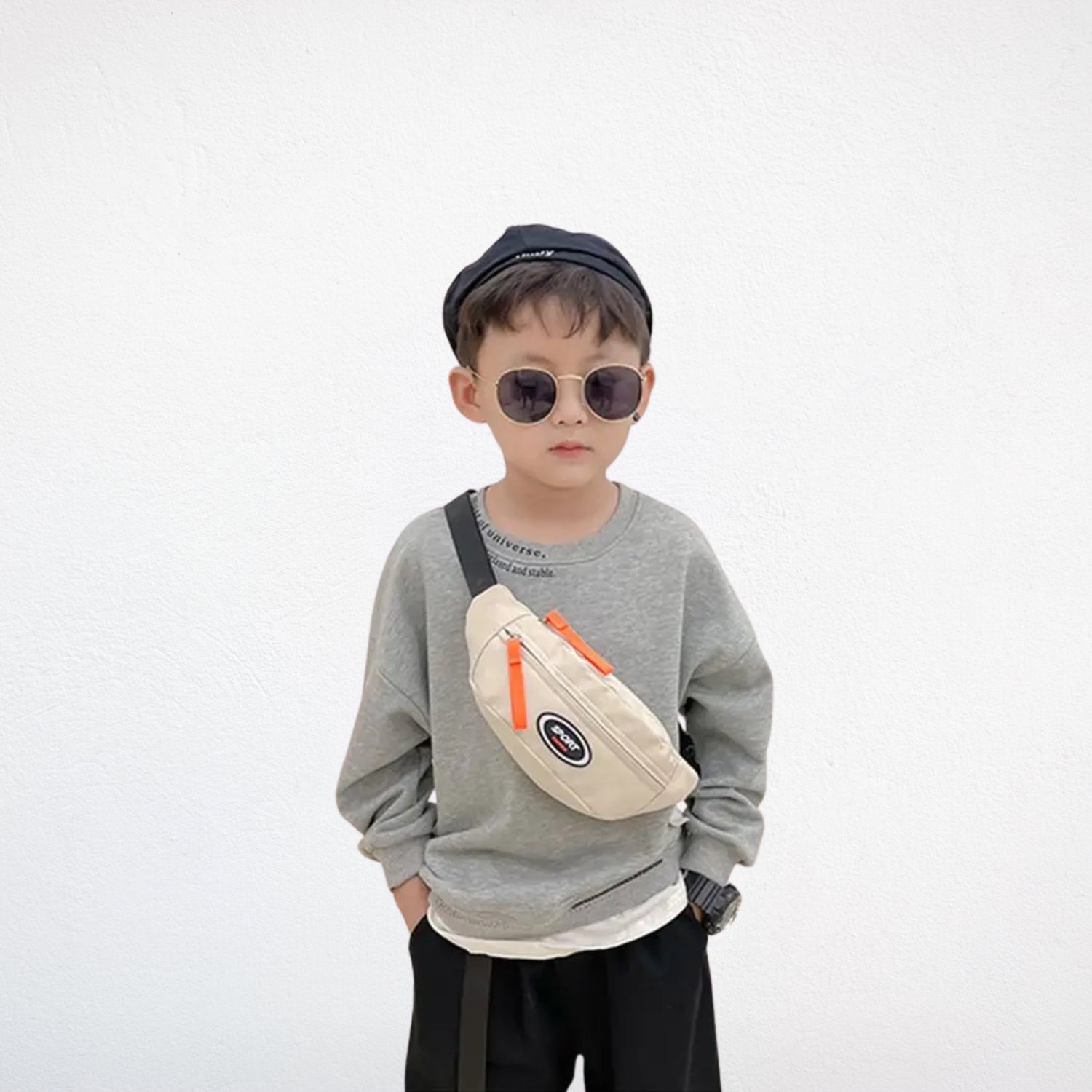 Sac Banane Enfant Garçon blanc porté