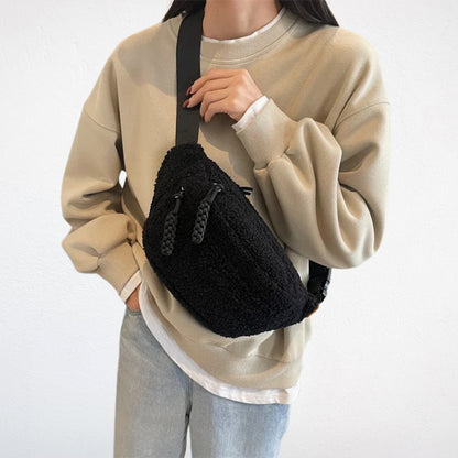 Sac Banane Moumoute XXL noir porté