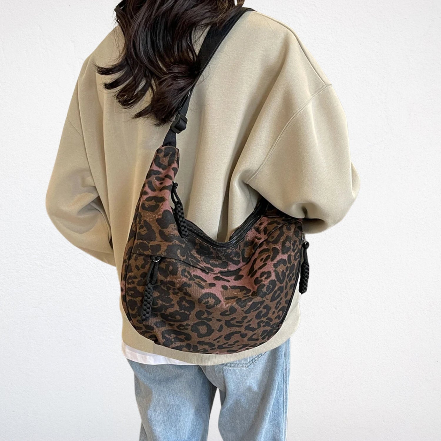Bandoulière Sac Léopard café porté