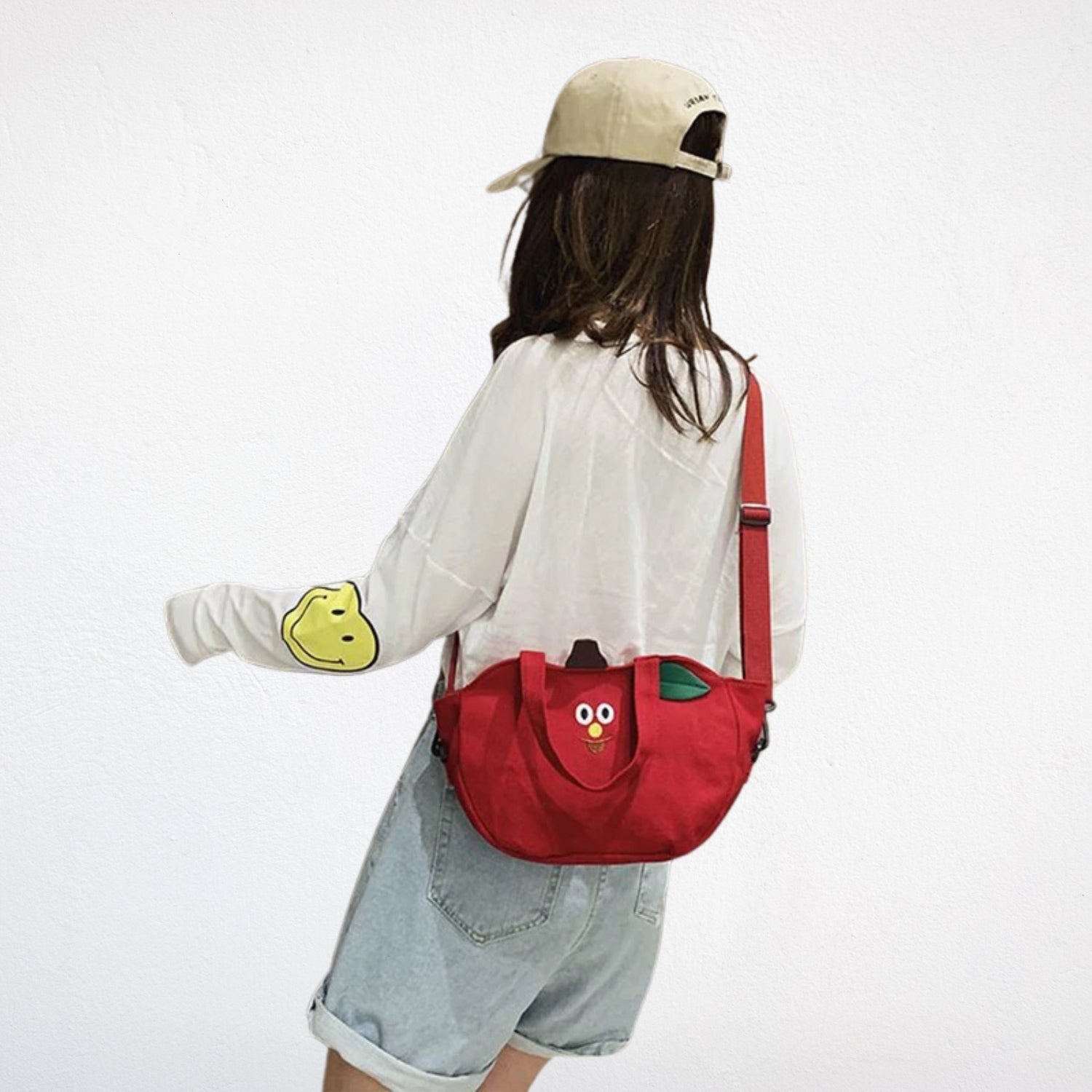 Sac à Main Forme Banane - pomme porté